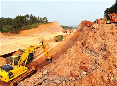 崇阳gdp_崇阳一中图片(3)