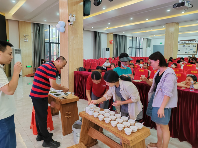 福建省元时代人力资源有限公司泉港农民茶艺师培训班圆满成功(图2)